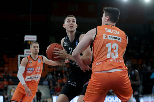 显示他对于 显示他对于